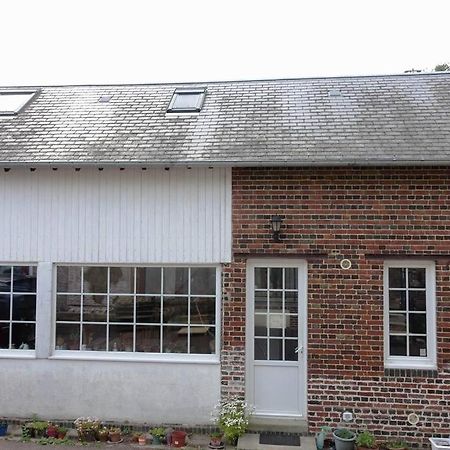 Gite Au Coeur D'Une Residence D'Artiste Saint-Aubin-de-Bonneval Extérieur photo
