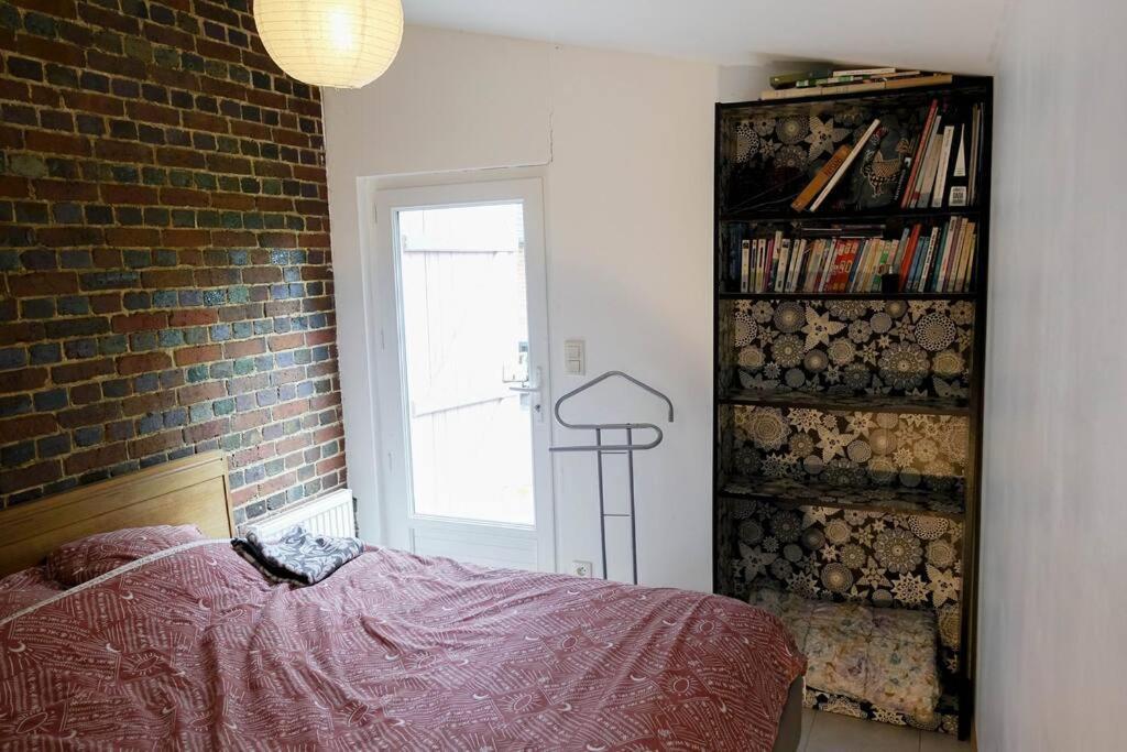 Gite Au Coeur D'Une Residence D'Artiste Saint-Aubin-de-Bonneval Extérieur photo